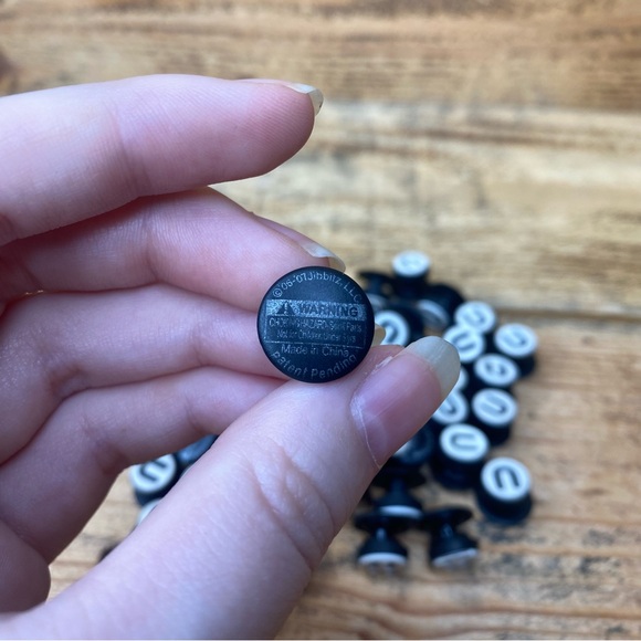 Lot of 59 Jibbitz letter U charms for Crocs/clogs shoes crafts (new old stock) - Picture 3 of 4